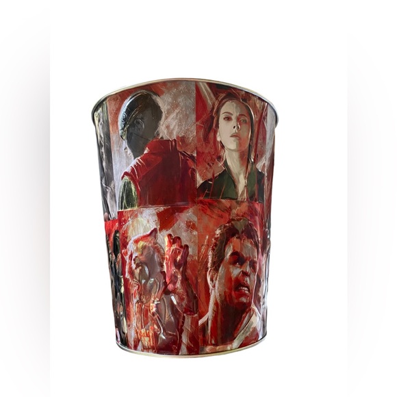 Avengers Endgame Embossed Popcorn Bucket 2019 Marvel Studios AMC 8" Metal Tin - Picture 2 of 6